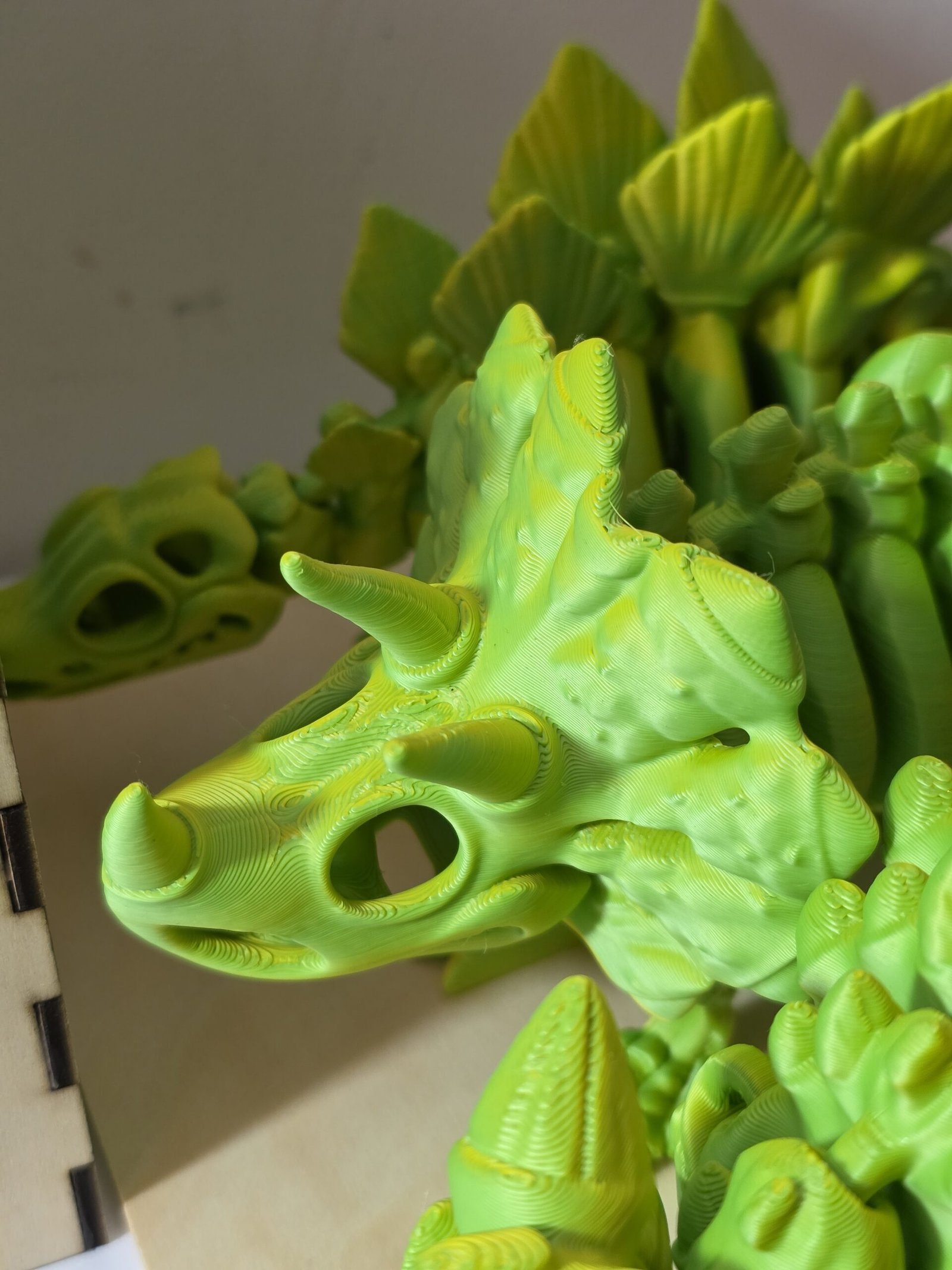 Triceratops articulado impreso en 3D - Image 3